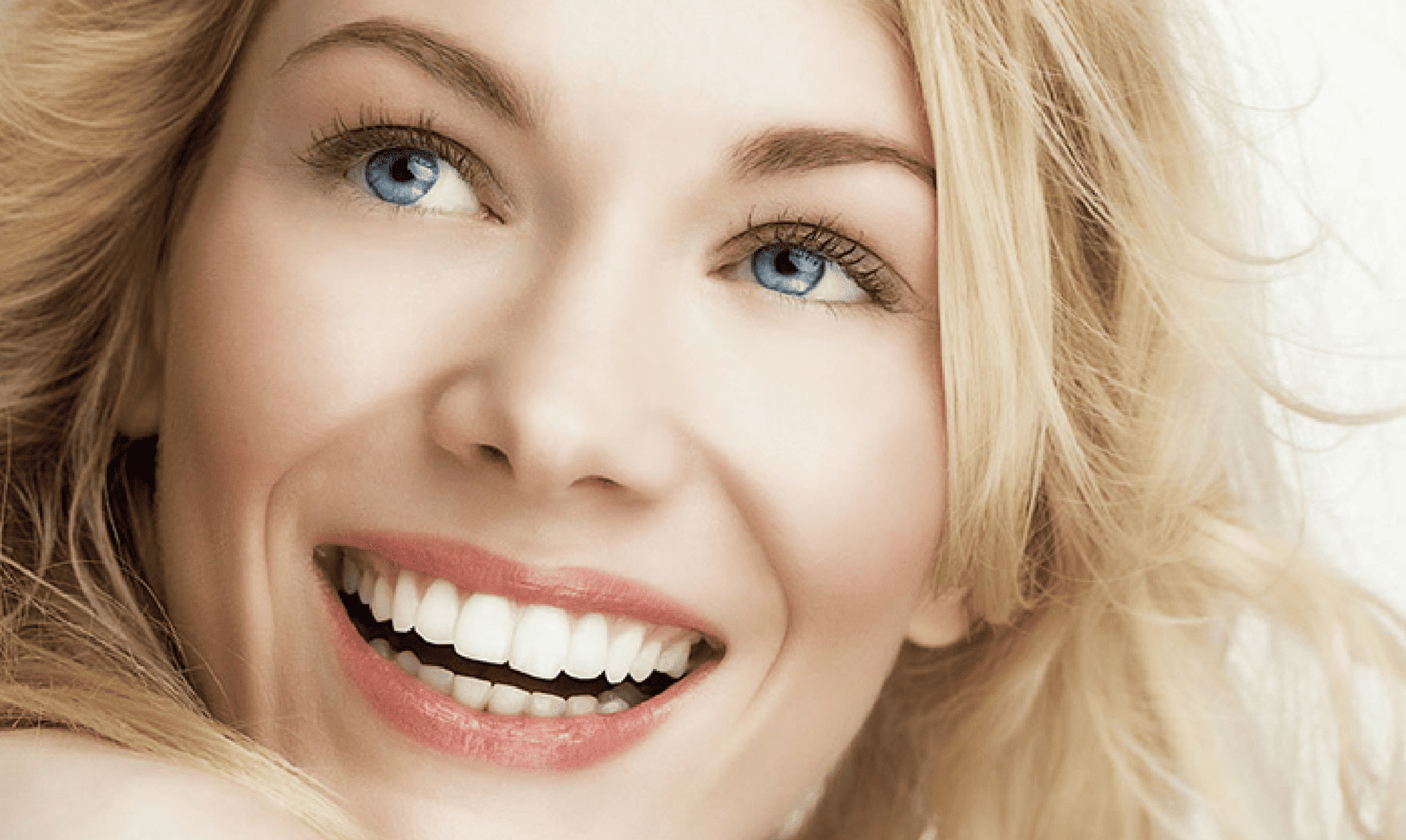 Hollywood Smile Designing